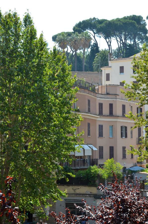 Holiday In Roma Dış mekan fotoğraf